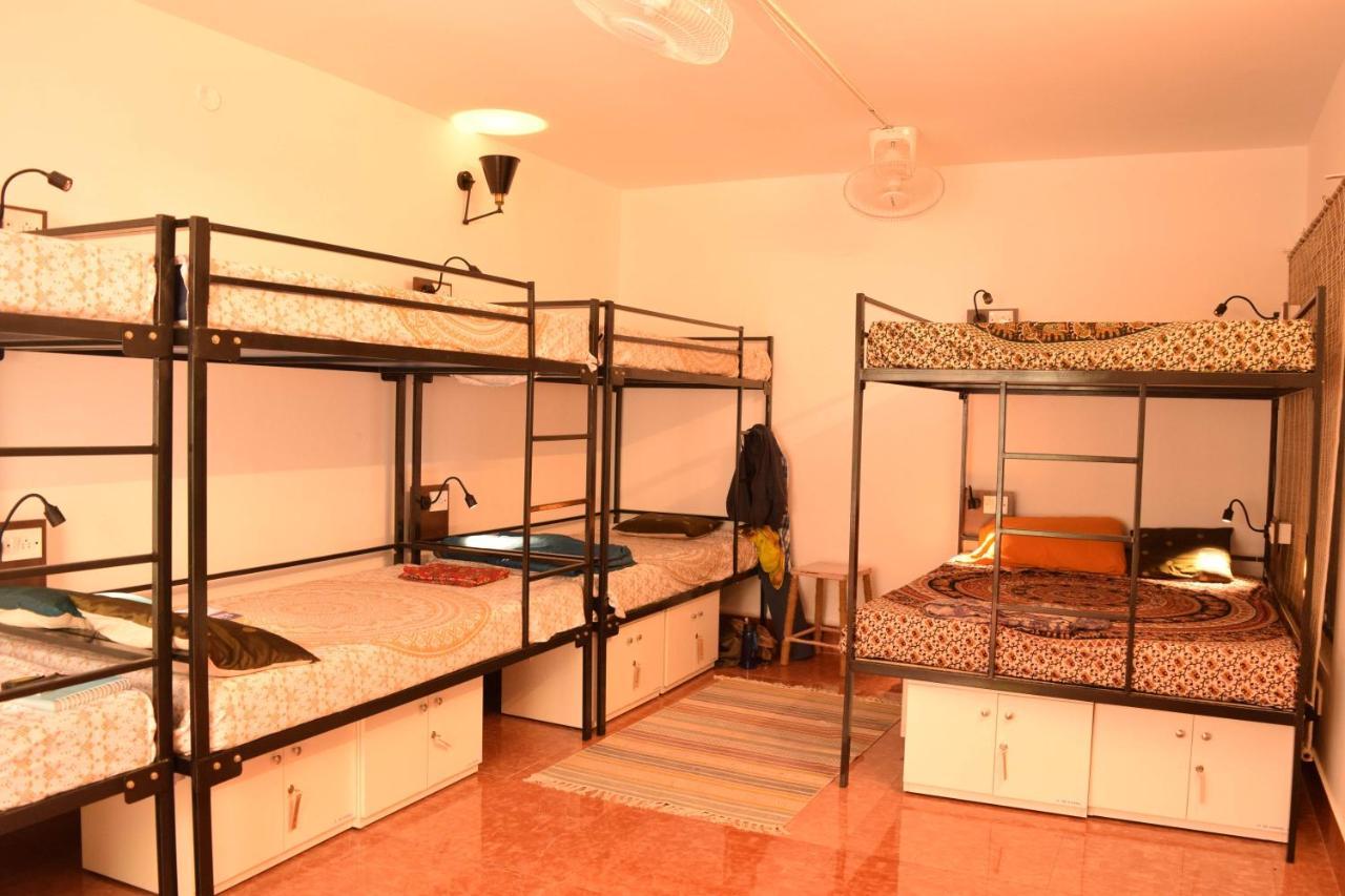 Be Animal Hostel Bangalore Exteriör bild